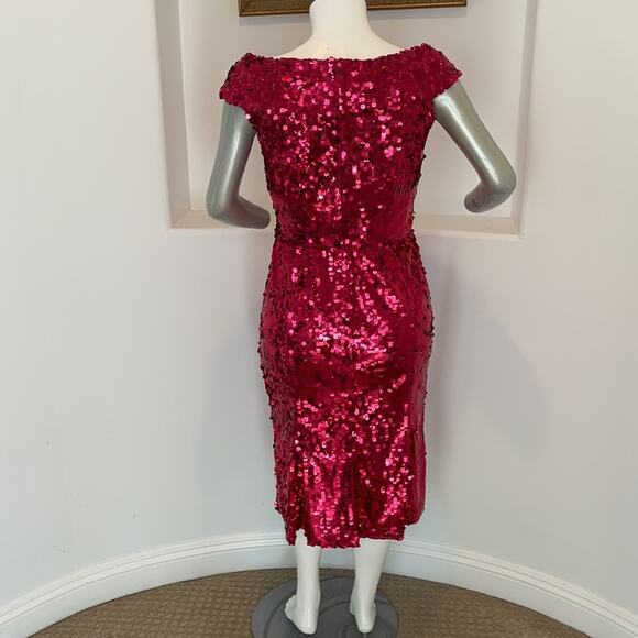 Dolce & Gabbana Fuchsia Fitted Sequin Dress IT 48 - Picture 13 of 16
